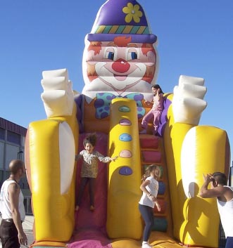 TOBOGÁN PAYASO SUBE Y GANA